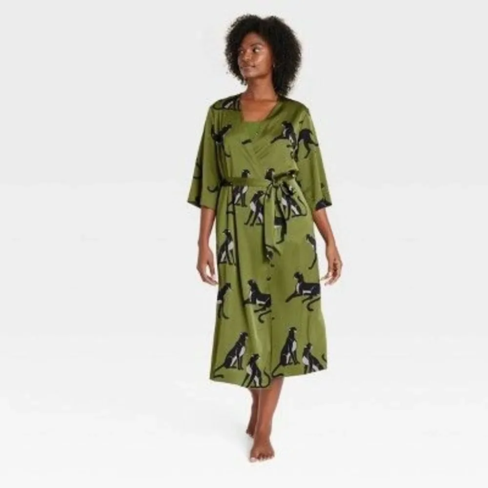 Auden | Intimates & Sleepwear | Womens Satin Robe Auden Greenpanther Xlxxl | Poshmark Auden | Intimates & Sleepwear | Womens Satin Robe Auden Greenpanther Xlxxl | Poshmark